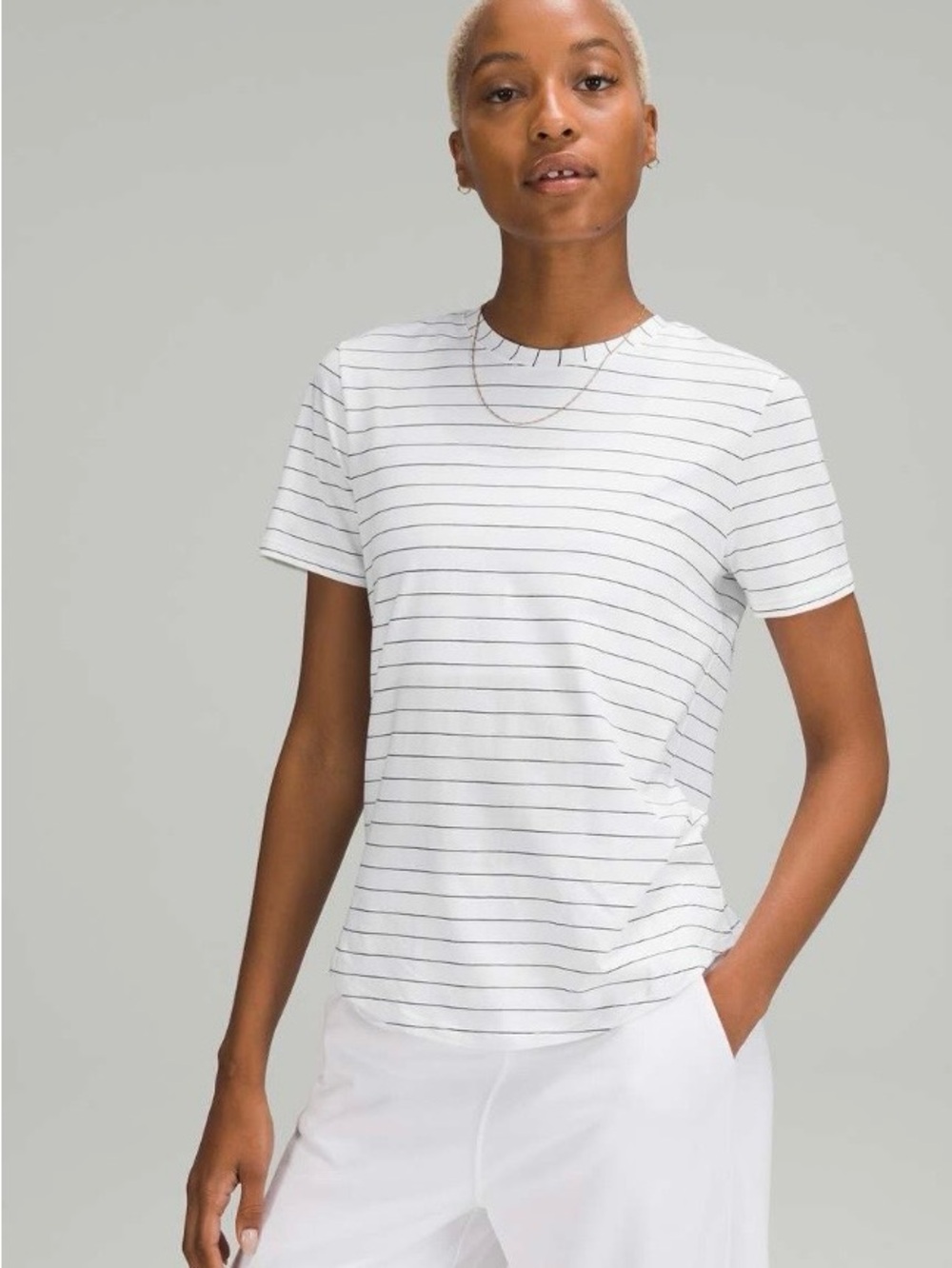 Lululemon love crew t shirt size 6